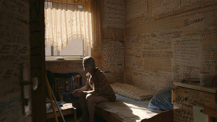 Super Friede Liebe Love | Franz Kastner | Till Cöster| ZDF Kleines Fernsehspiel, Horse and Fruits